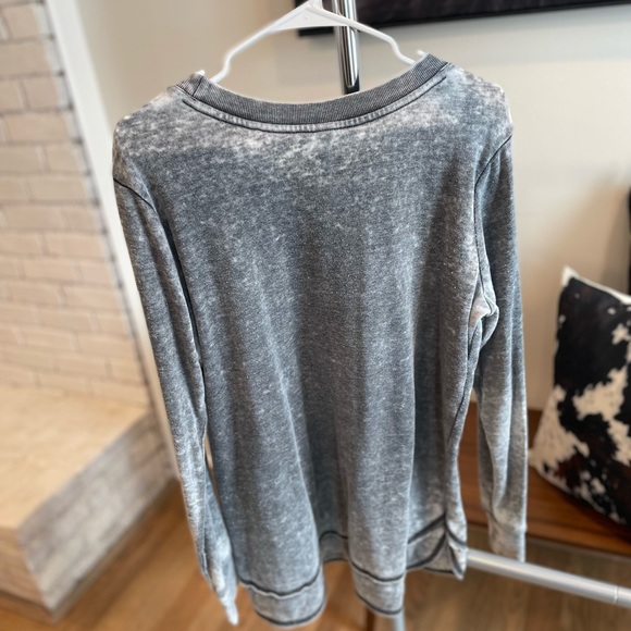 Sweater - Picture 2 of 2